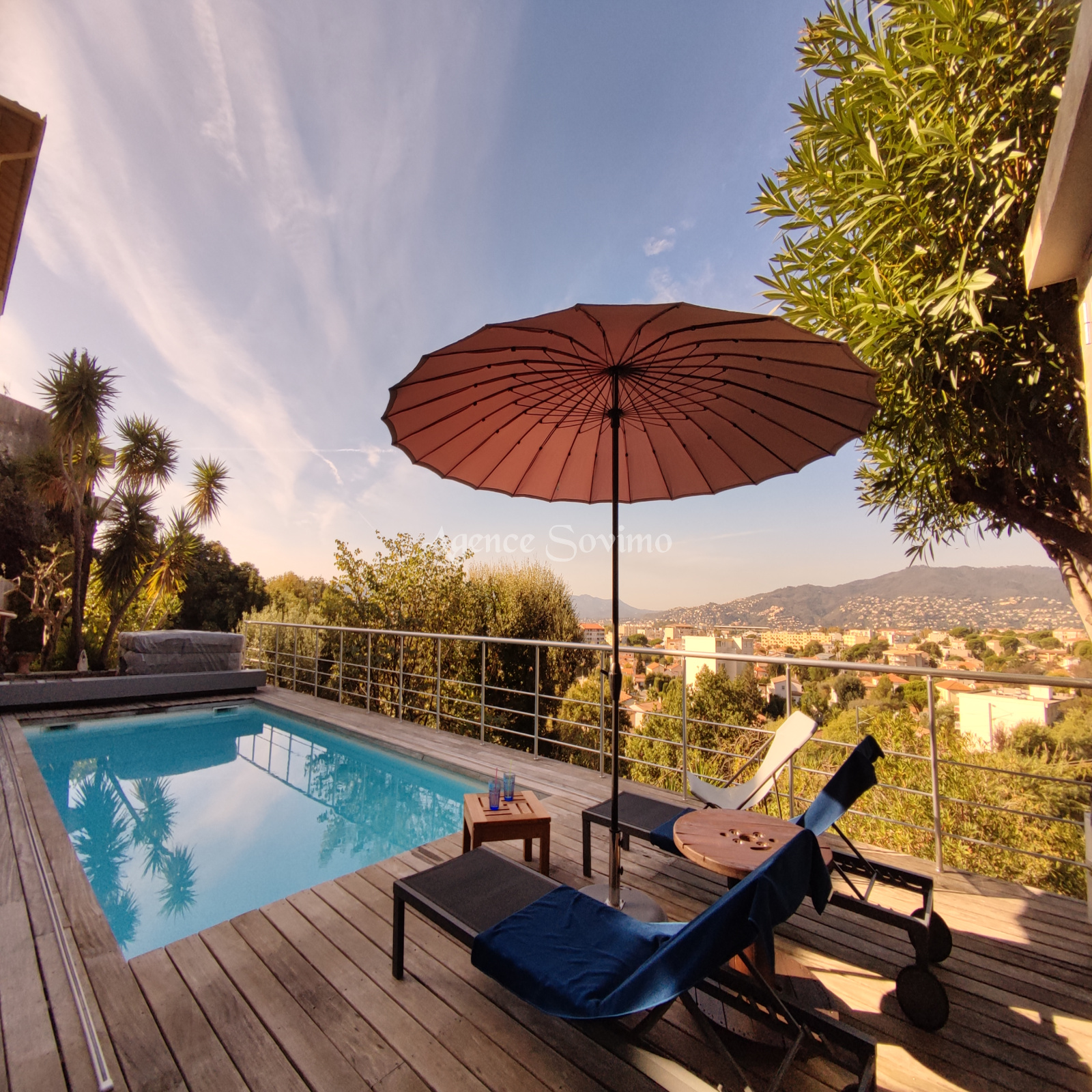 Image_1, Studio, Cannes la Bocca, ref :14392