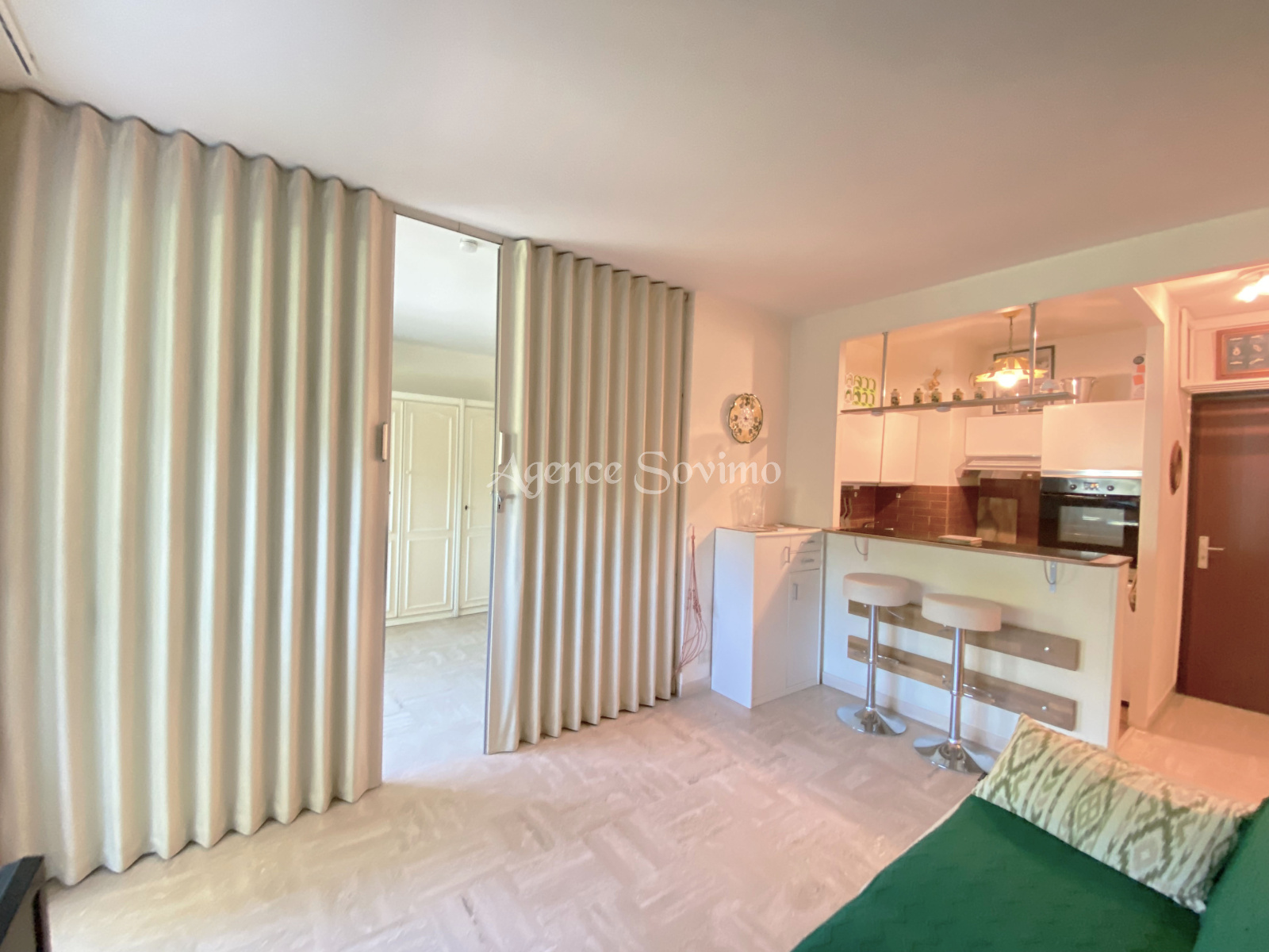 Image_16, Studio, Mandelieu-la-Napoule, ref :14452