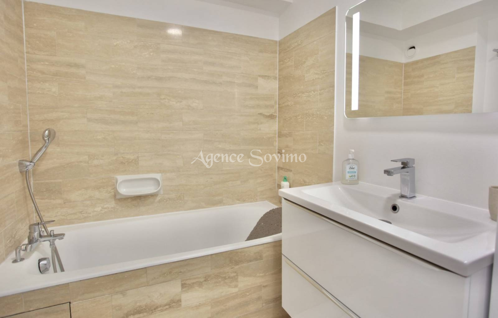 Image_9, Studio, Mandelieu-la-Napoule, ref : 14477